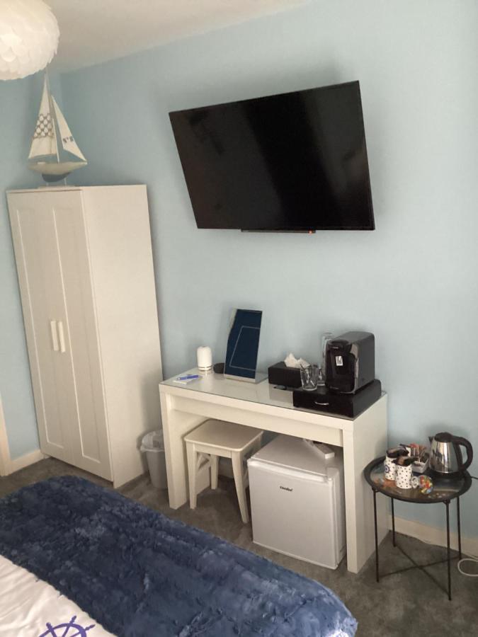 Bed and Breakfast By The Seaside Blackpool Zewnętrze zdjęcie