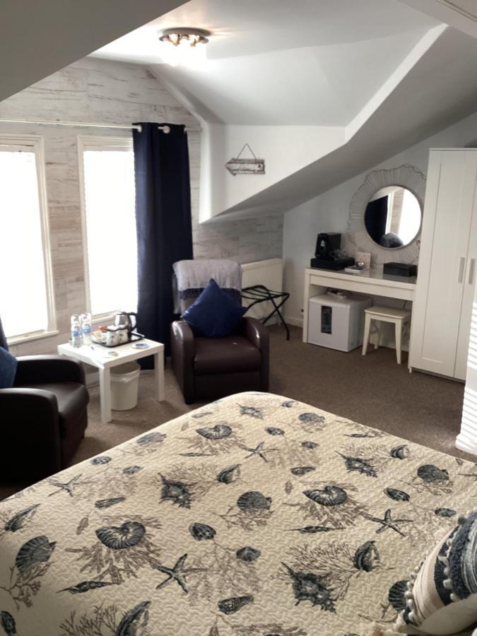 Bed and Breakfast By The Seaside Blackpool Zewnętrze zdjęcie